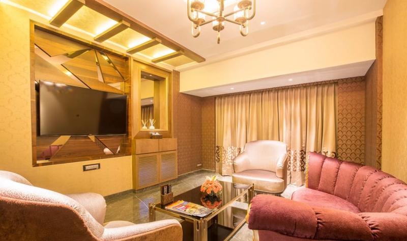 Hotel Peninsula Redpine Mumbai Exterior photo