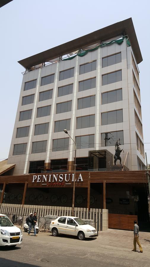 Hotel Peninsula Redpine Mumbai Exterior photo